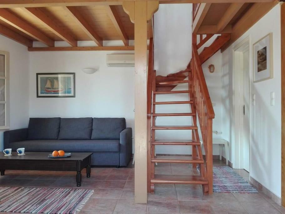 Vila Sunny House With Amazing View For 4+2 Persons Pláka Exteriér fotografie